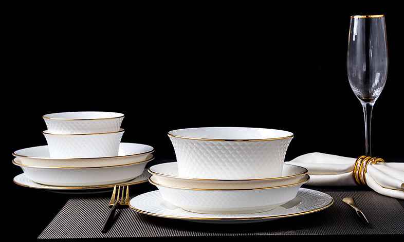 Porcelain Mugs and Tablewares